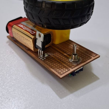 دائرة التحكم واتجاه دوران محرك مستمر (DC Motor Direction Control)