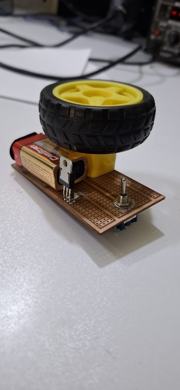 دائرة التحكم واتجاه دوران محرك مستمر (DC Motor Direction Control)