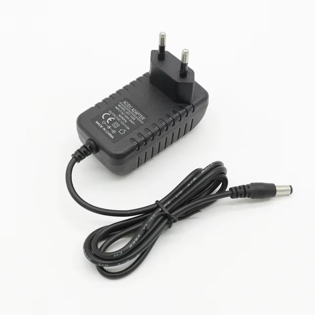 شاحن محول عالي الجودة 5 فولت 3 أمبير بقابس أوروبي (EU Plug) #E5