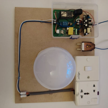 Smart Prepaid Energy Meter – ESP32 Electricity Monitor & Automated Control