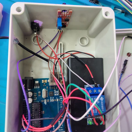 Arduino Smart Fire Extinguisher & Flame Suppression System Kit with Pump