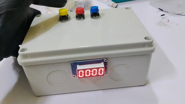 تحدي الوقت (Digital Stopwatch & Challenge System)