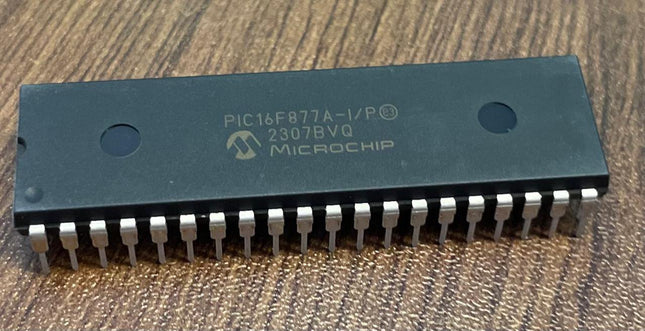 PIC16F877A-I/P 8-Bit CMOS Flash Microcontroller IC DIP-40 #M35